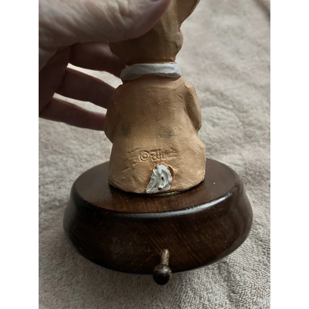 Russ wood base